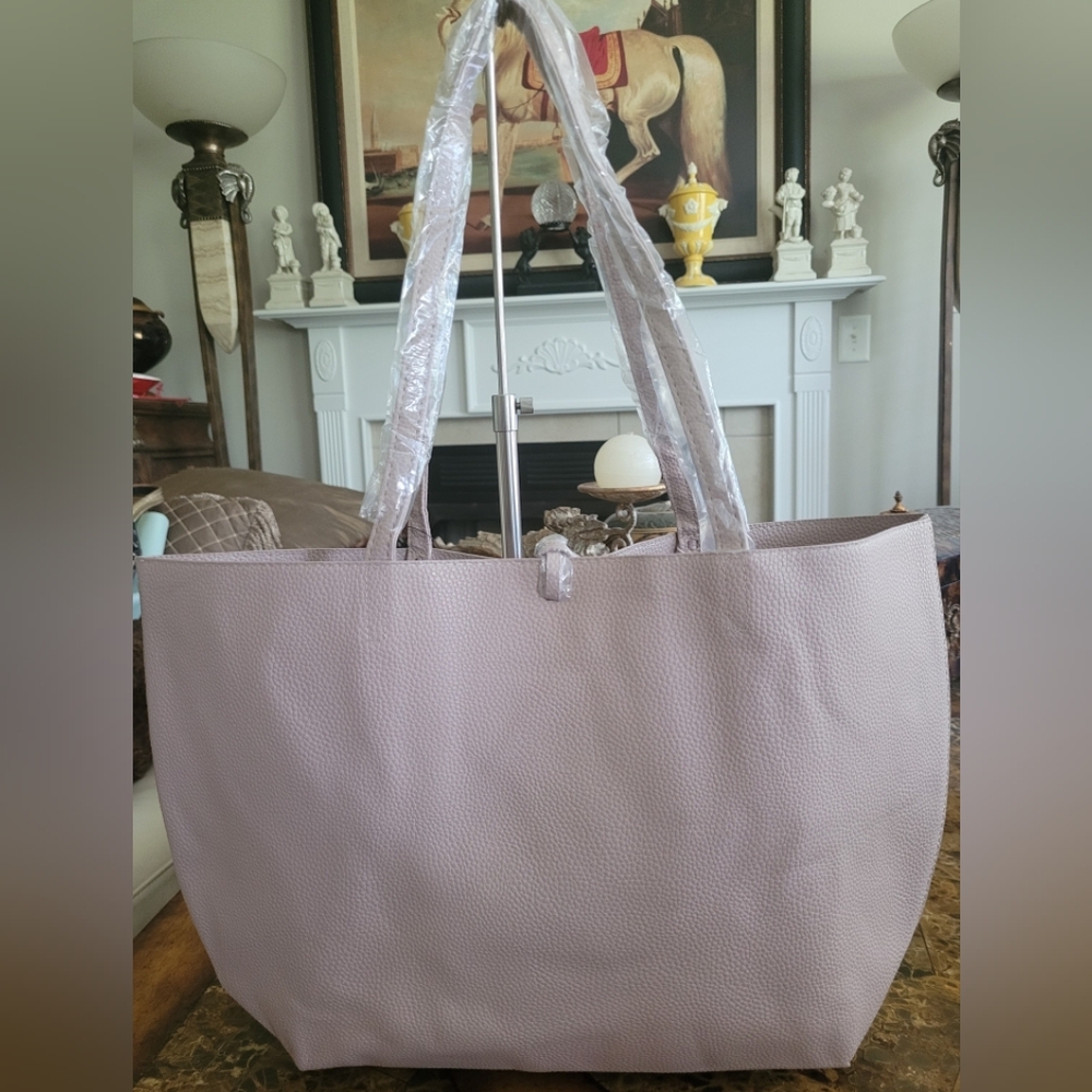 Badgley Mischa Tote Bag - Picture 2 of 8